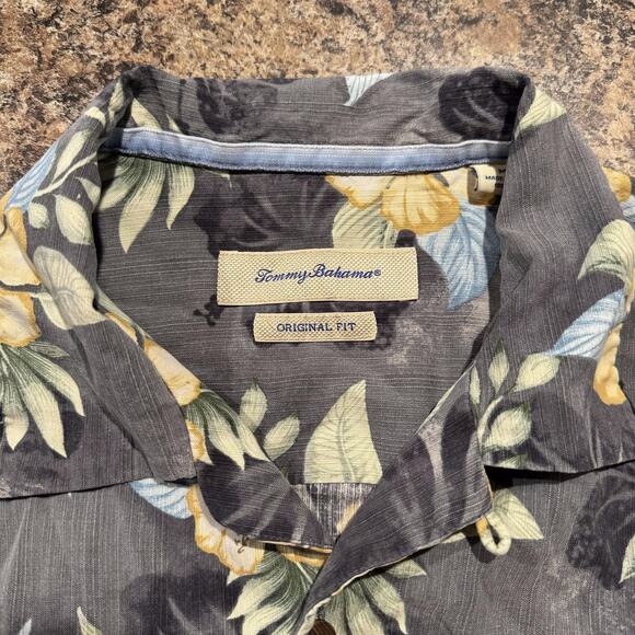Tommy Bahama Mens Shirt Silk Button Hawaiian Floral Original Fit Size Medium FB - Picture 3 of 5